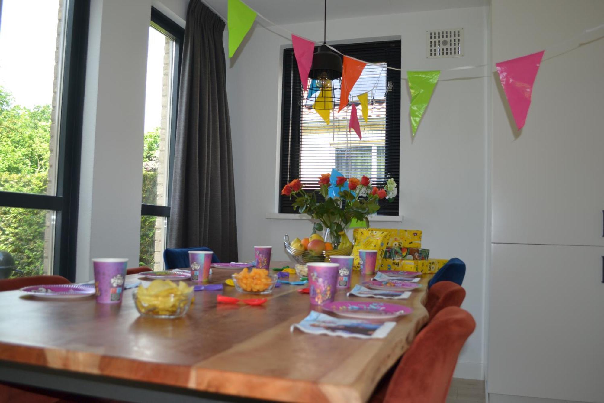 Comfortabel 6P Vakantiehuis Met Laadpaal Ewijk Dış mekan fotoğraf